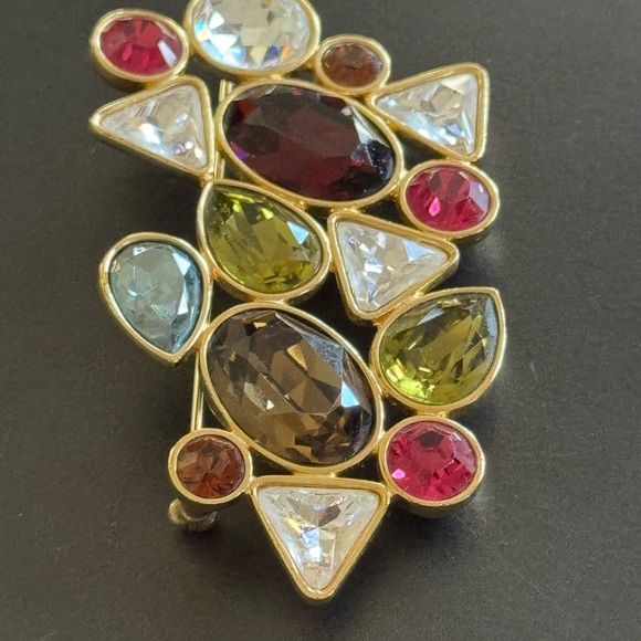 Swarovski Brooch - Picture 3 of 9